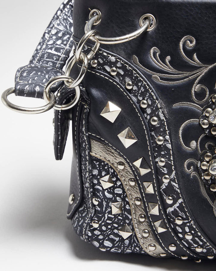 Vintage Y2k 00s Skull & Cross Bones Studded Handbag