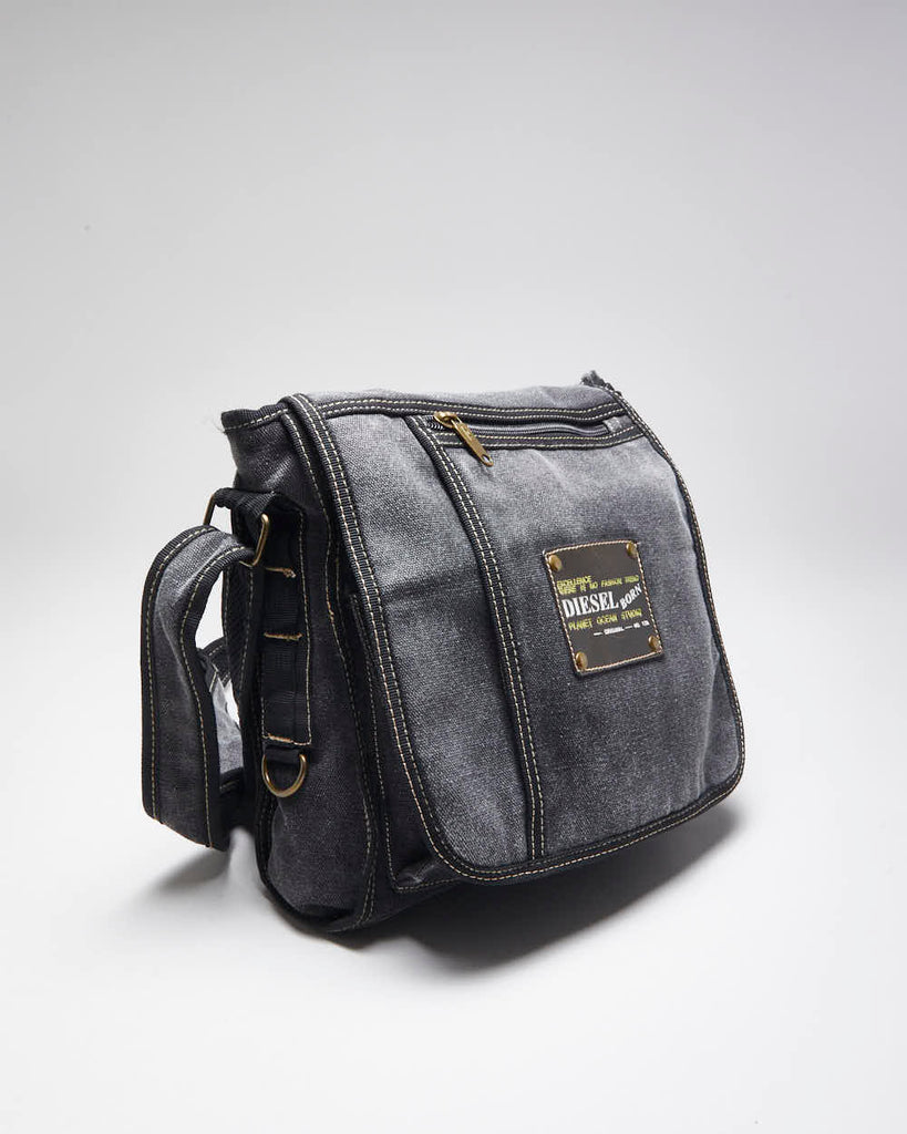 バッグ DIESEL body bag military design Y2K DIESEL body bag military design Y2K