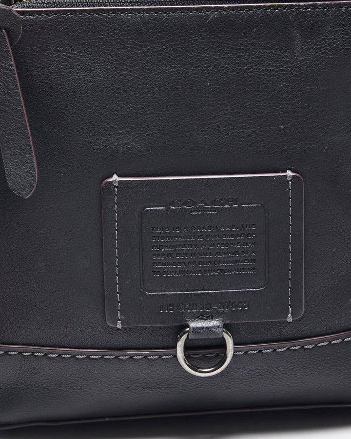 Vintage Y2k 00s Coach Cross-Body Bag