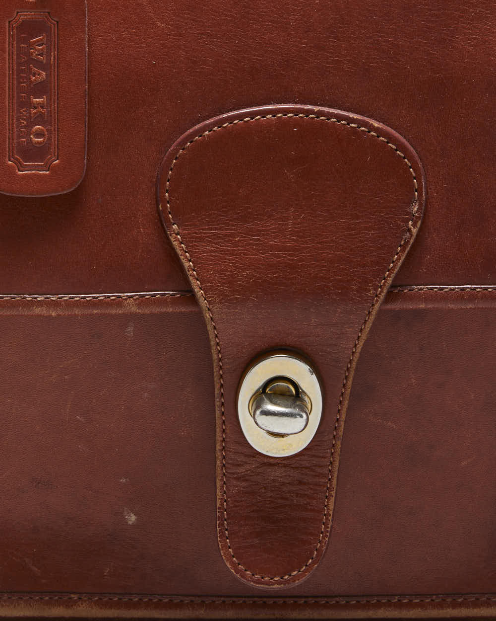 Vintage 1980s Wako Leather Messenger Satchel Crossbody Bag