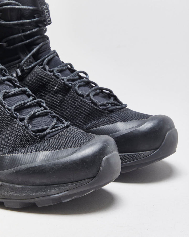 Arc'teryx Aerios AR Mid Gore-tex Hiking Boots - UK7