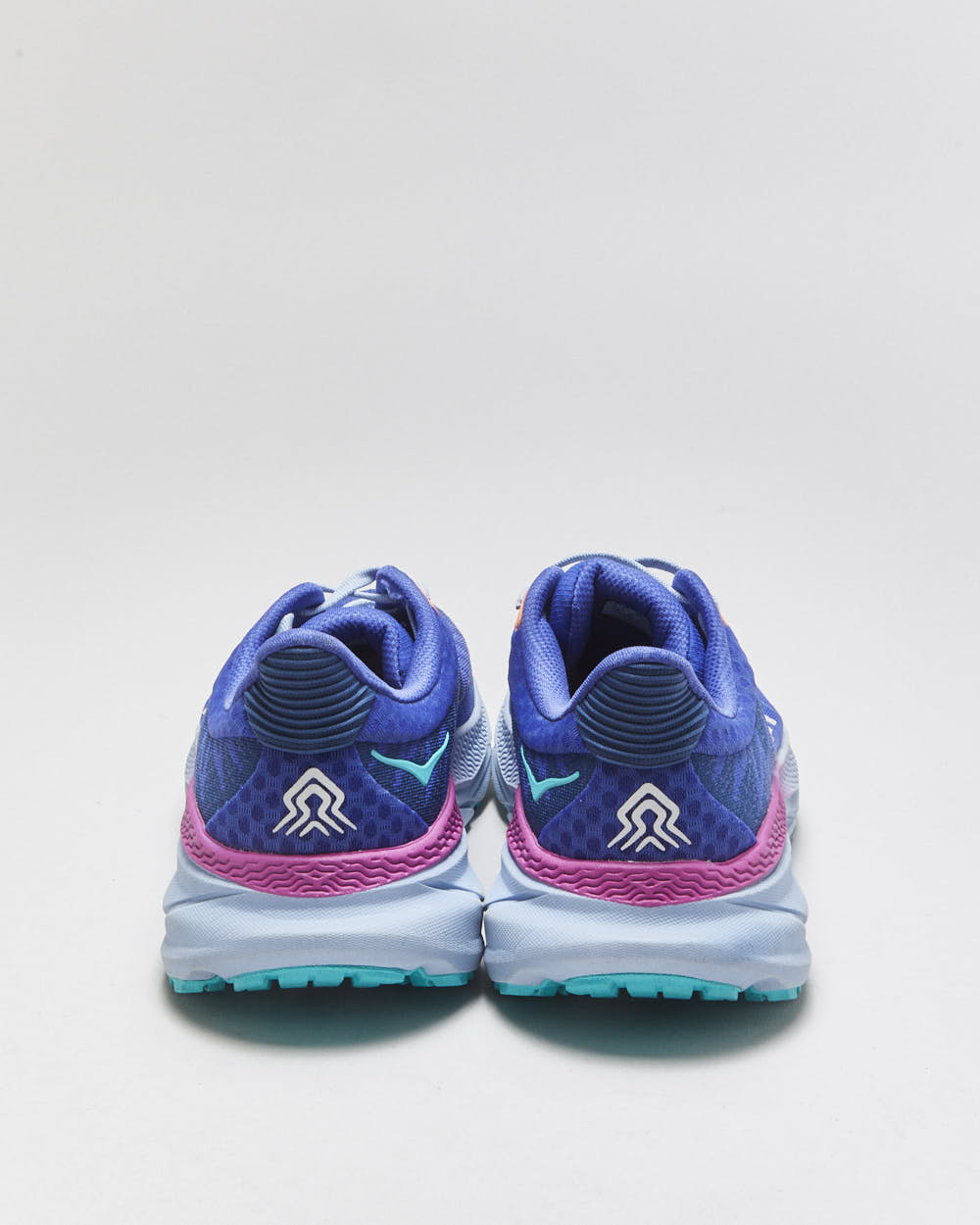 Hoka Challenger ART 7 Trainers - UK8.5