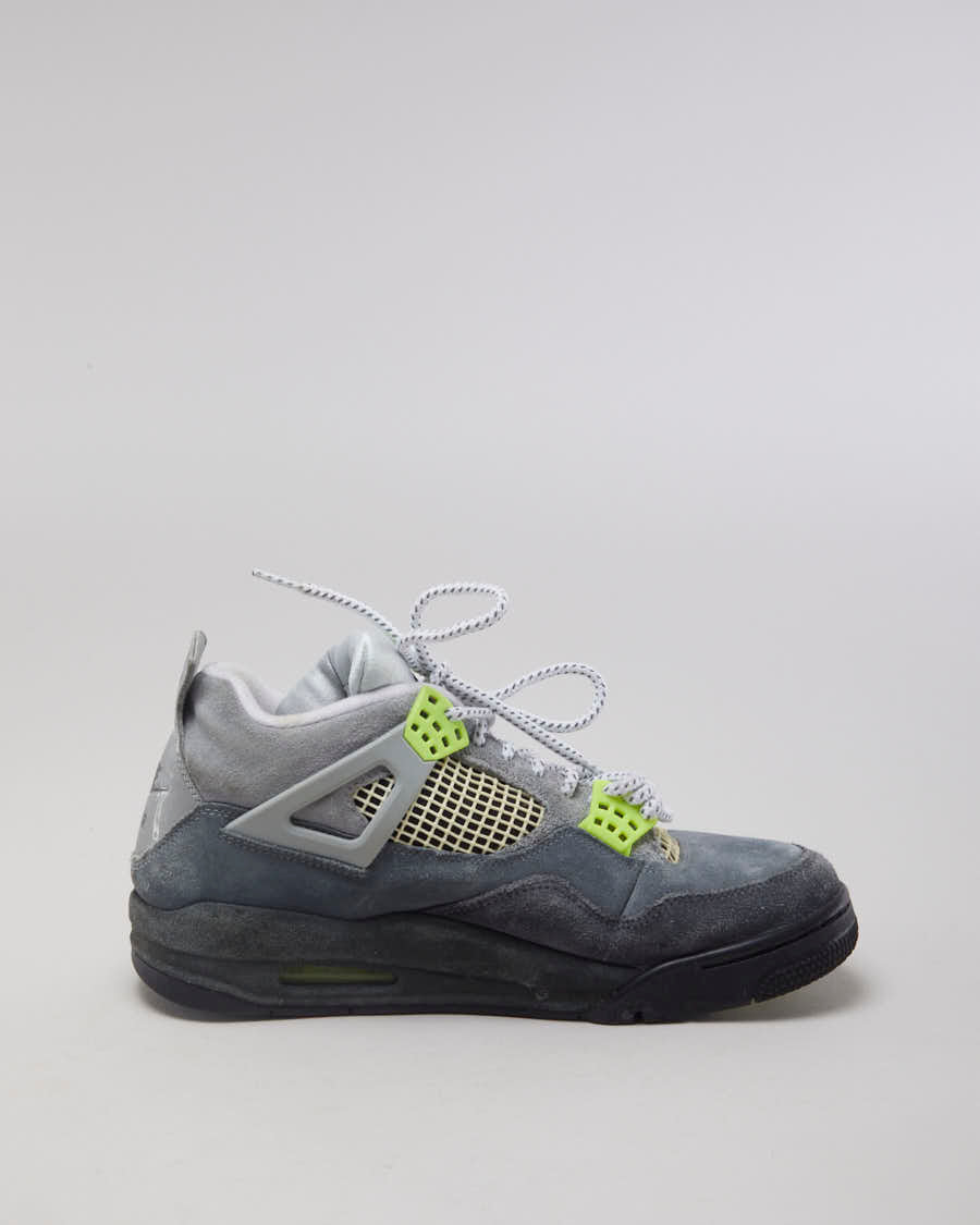 Jordan 4 Retro SE 95 Neon Trainers - EU 42.5