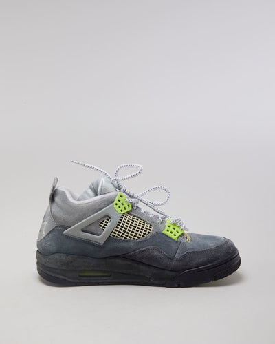 Jordan 4 Retro SE 95 Neon Trainers - EU 42.5