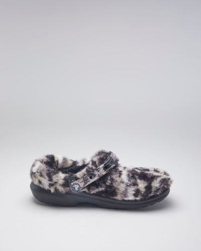 Fluffy Patterned Crocs EU 42