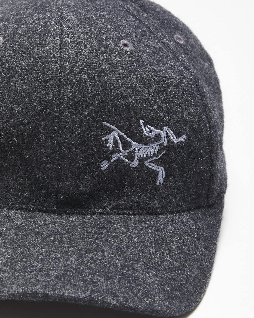 Vintage Arc'teryx Marl Grey Wool Ball Bird FlexFit Baseball Cap - L/XL