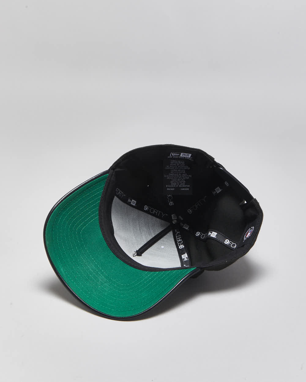 Vintage New Era 9Forty N.Y Yankees Faux Leather Peak MLB Snapback - OS