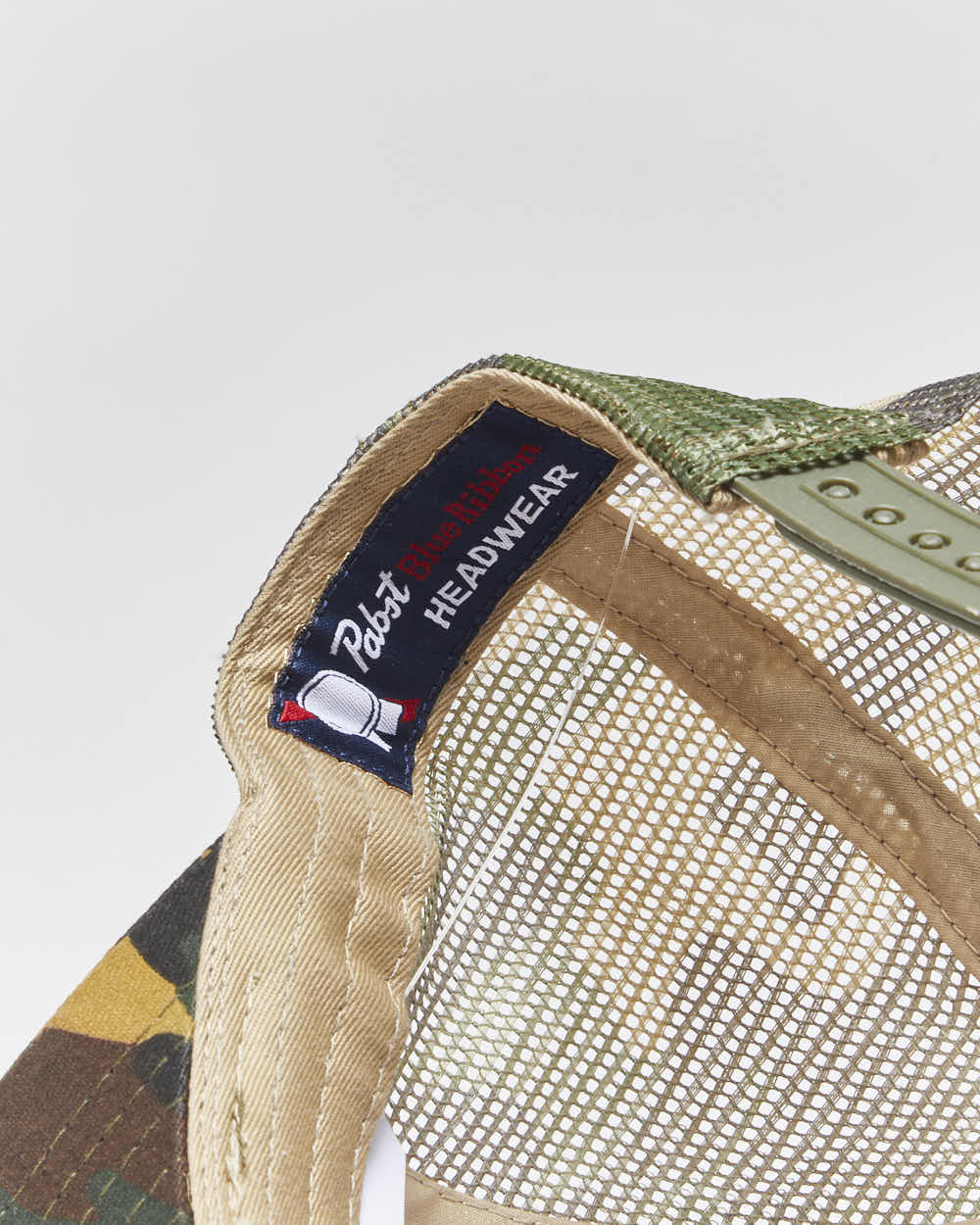 DS Vintage Pabst Blue Ribbon Beer Woodland Camo Canvas Flat Brim Trucker Hat - OS