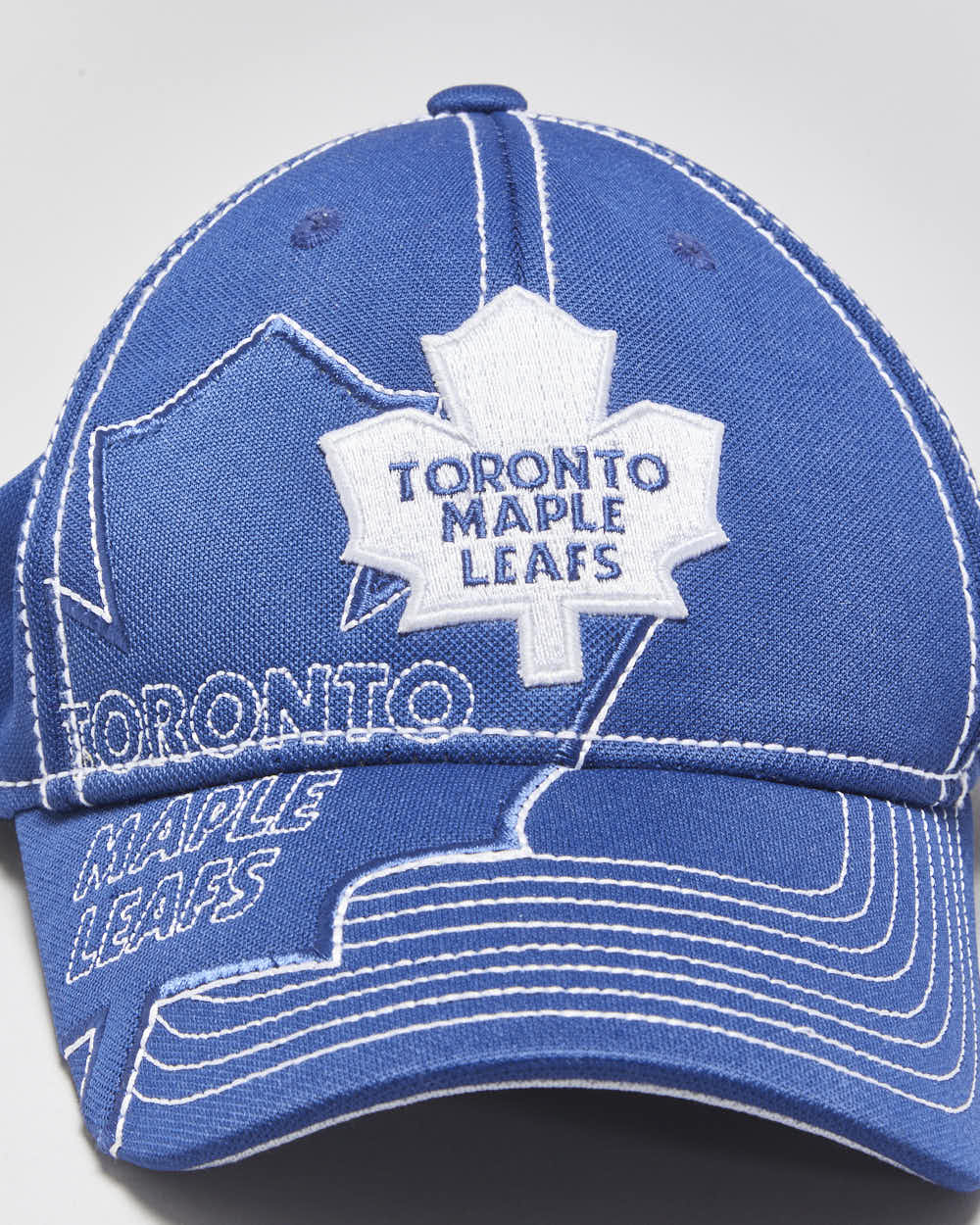Vintage Reebok Toronto Maple Leafs NHL Centre Ice Embroidered Contrast Stitch FitMax Baseball Cap - S/M