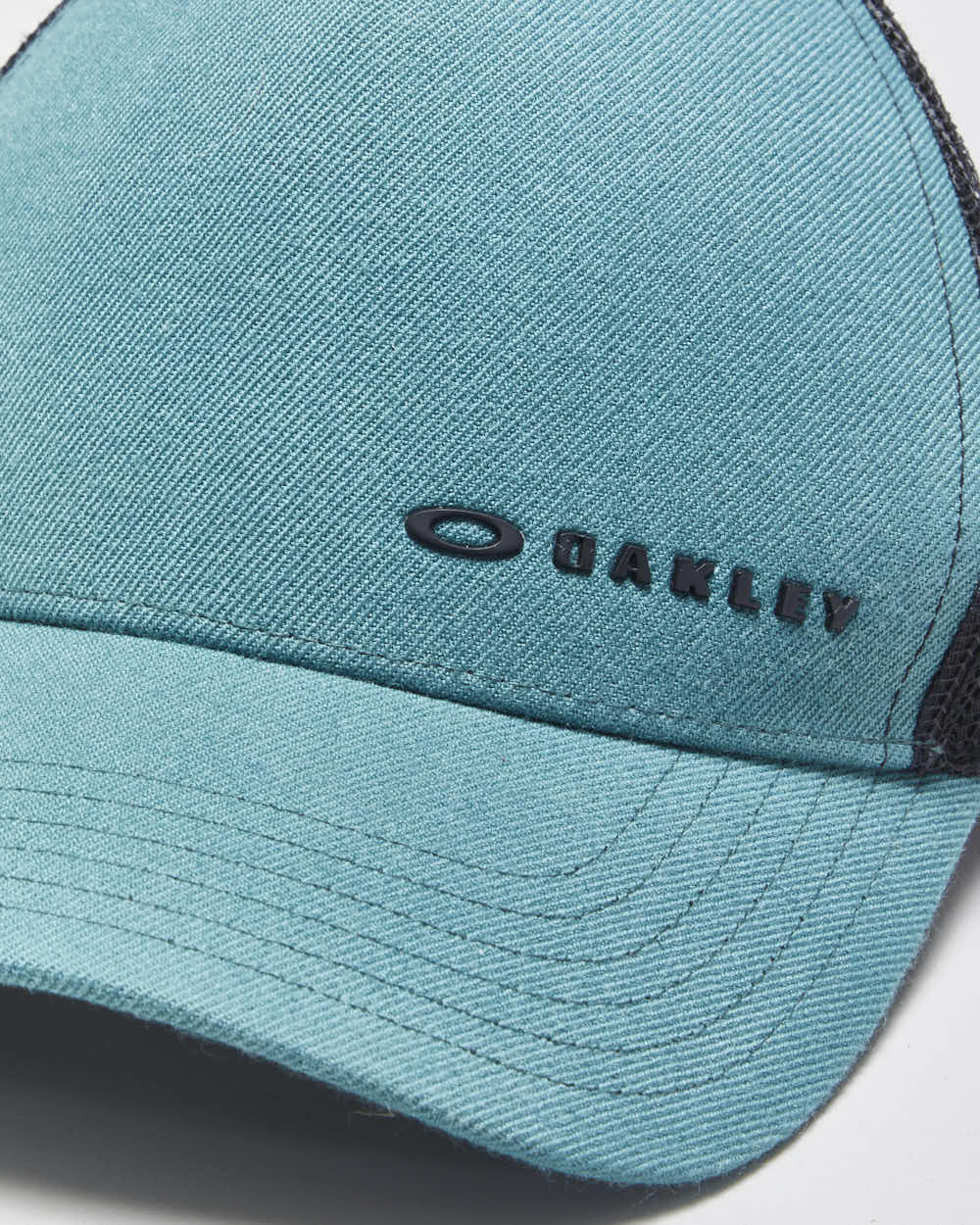 Vintage Oakley Teal Canvas Classic Mid Trucker Hat - OS