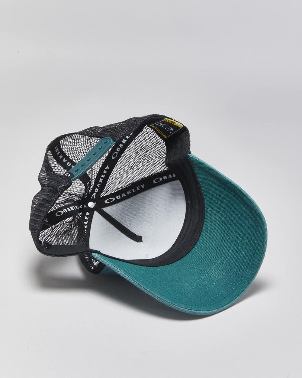 Vintage Oakley Teal Canvas Classic Mid Trucker Hat - OS