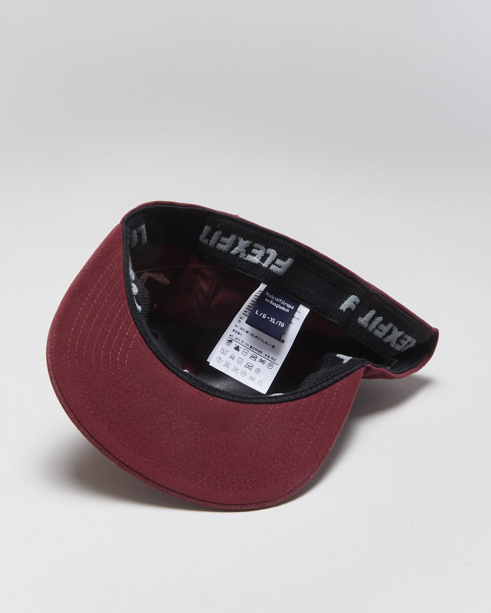 Vintage Arc'teryx Embroidered 'Evolution In Action' FlexFit Baseball Cap - L/XL