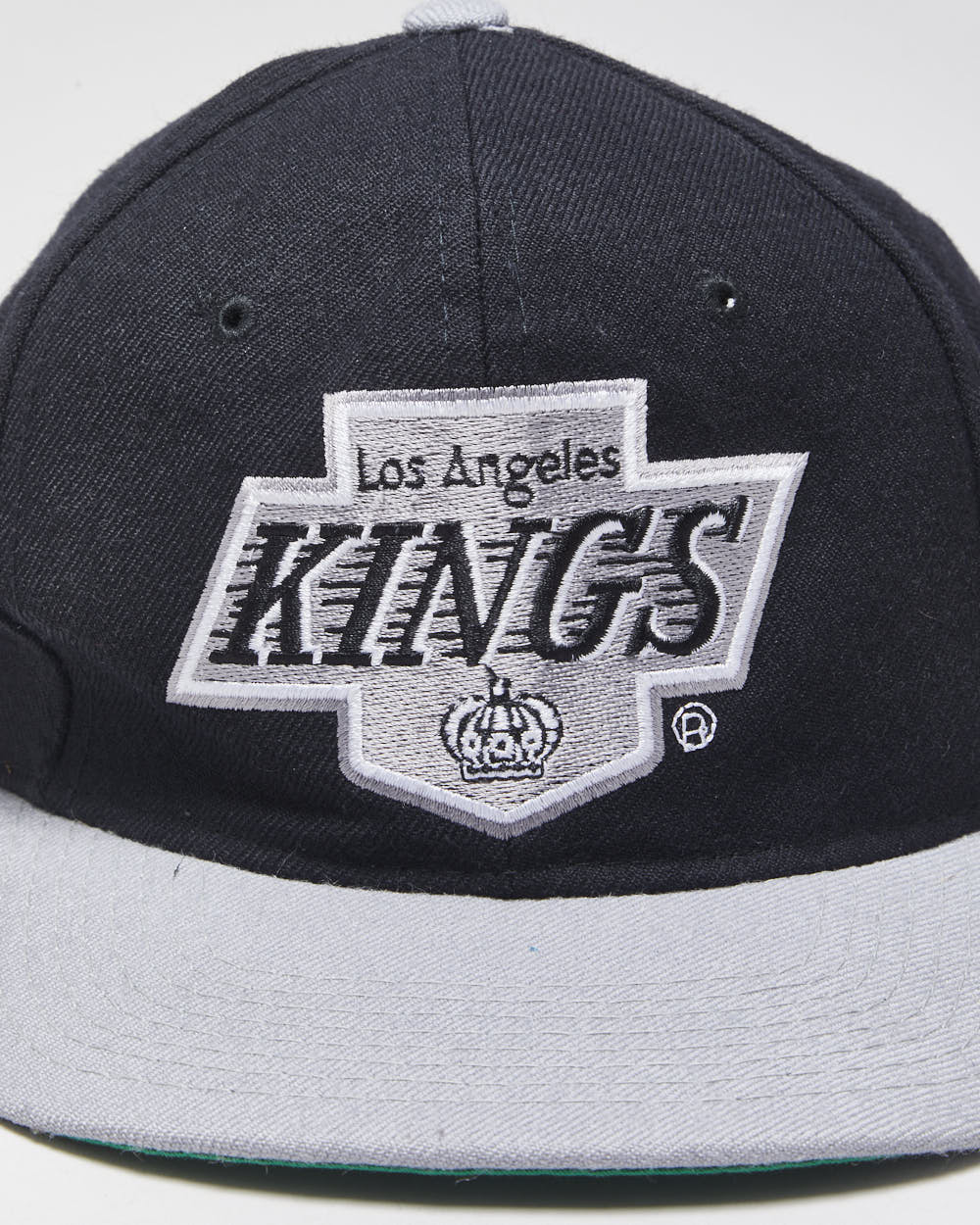 DS Vintage 1990s Starter Los Angeles Kings Pure Wool NHL Flat Brim Snapback - OS