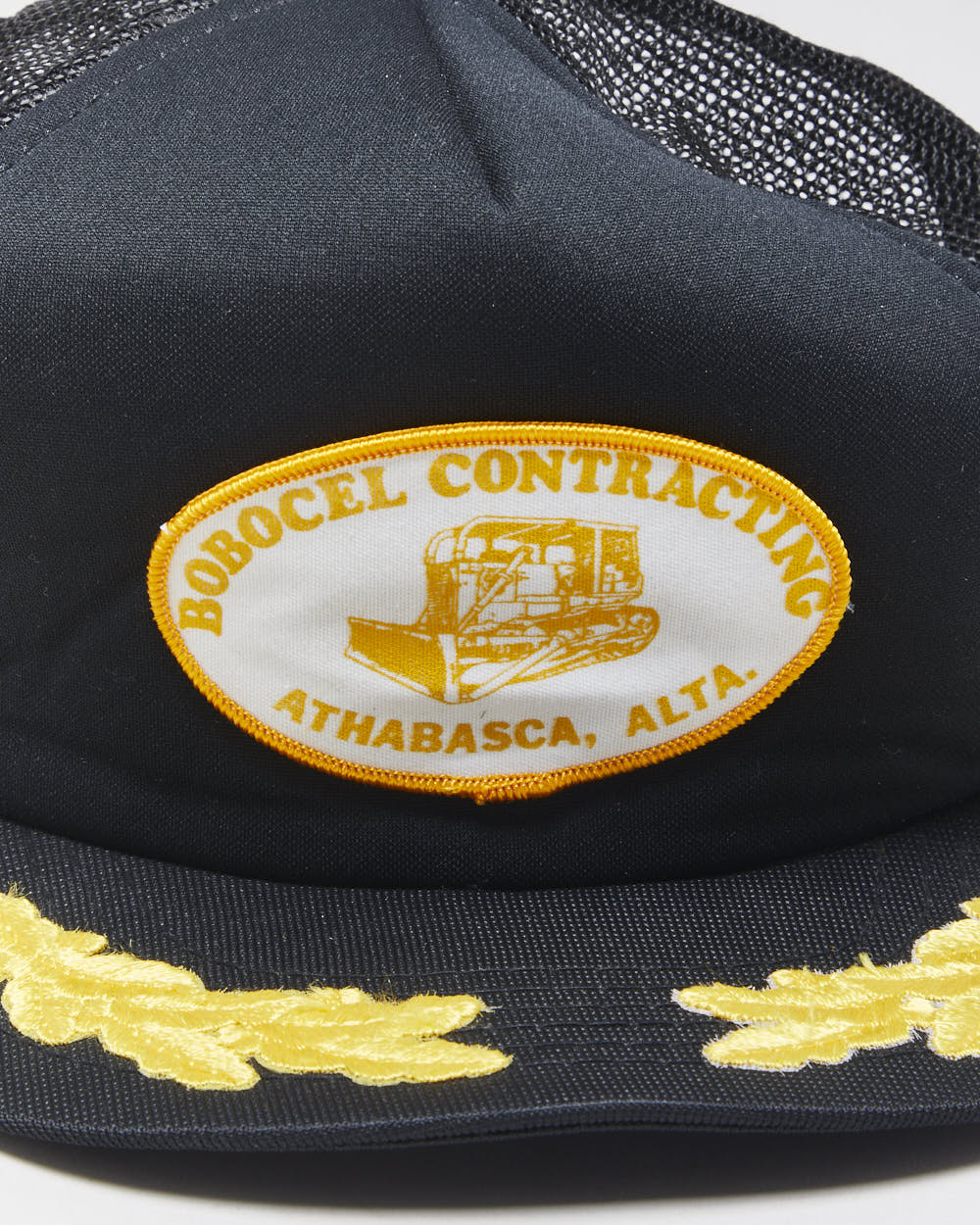DS Vintage 1980s Bobocel Contracting Embroidered Golf Leaf Flat Brim Trucker Hat - OS