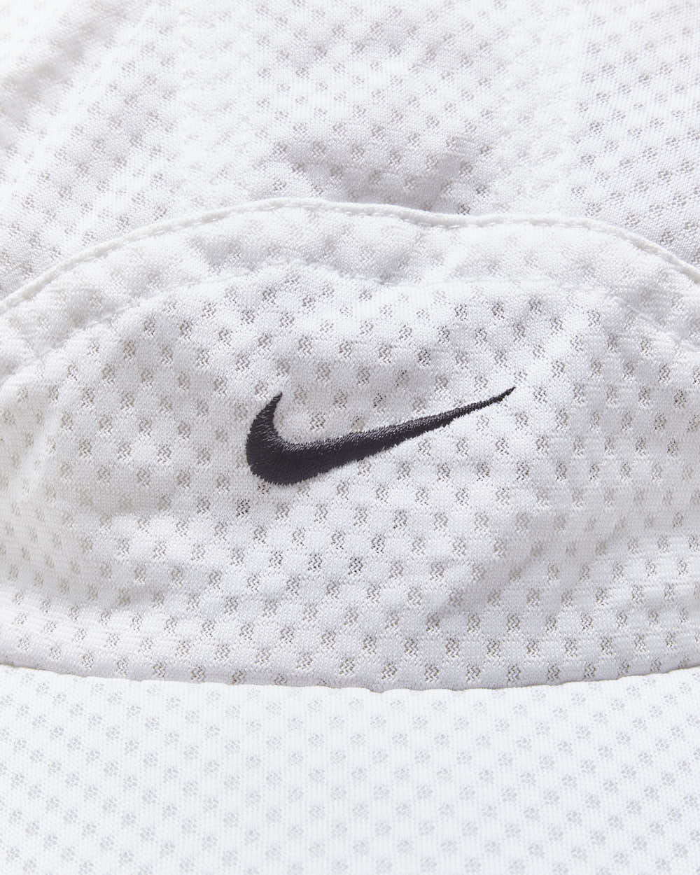 Vintage '2000 Y2K Nike Mesh Shell Curve Brim 5 Panel Tech Cap - M