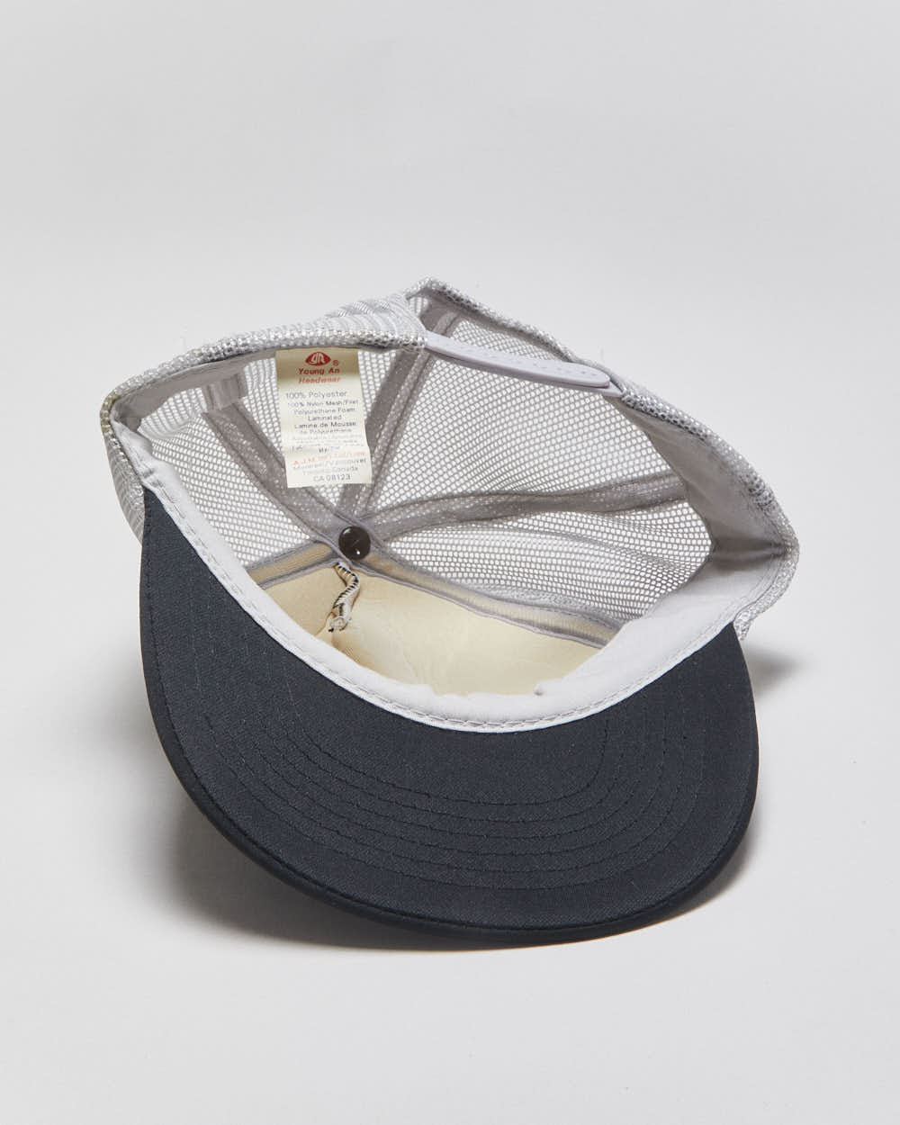 Vintage 1980s Columbia Chrome Flat Brim Trucker Hat - OS