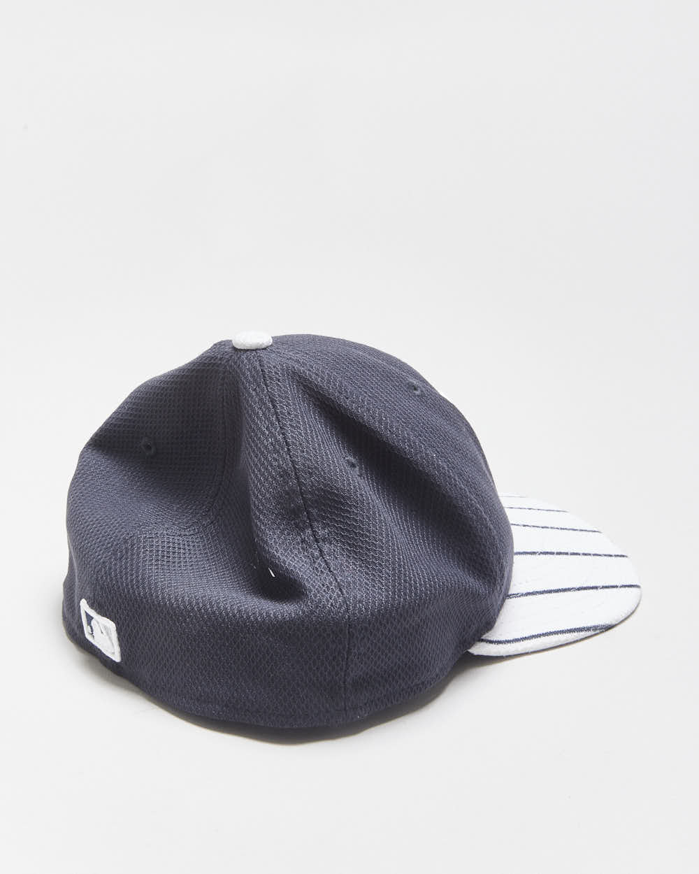 Vintage New Era 59Fifty NY Yankees Pinstripe MLB Performance Fitted Baseball Cap - OS