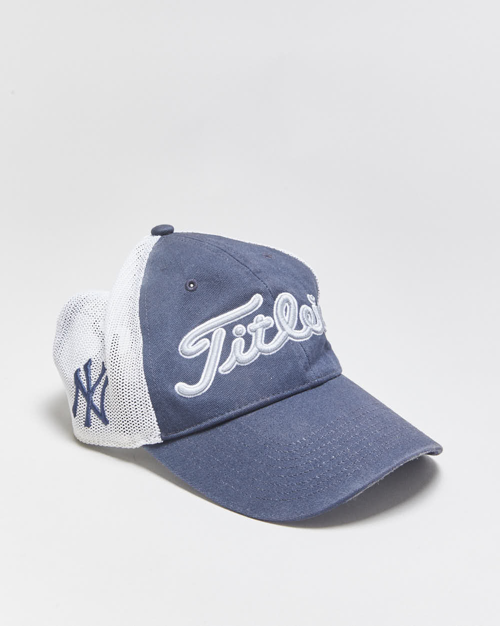 Vintage Titleist x NY Yankees Embroidered MLB Trucker Hat - OS
