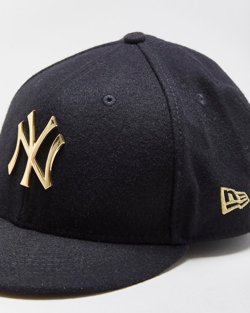 Vintage New Era 59Fifty N.Y Yankees MLB Wool Metallic Fitted Baseball Cap - 8