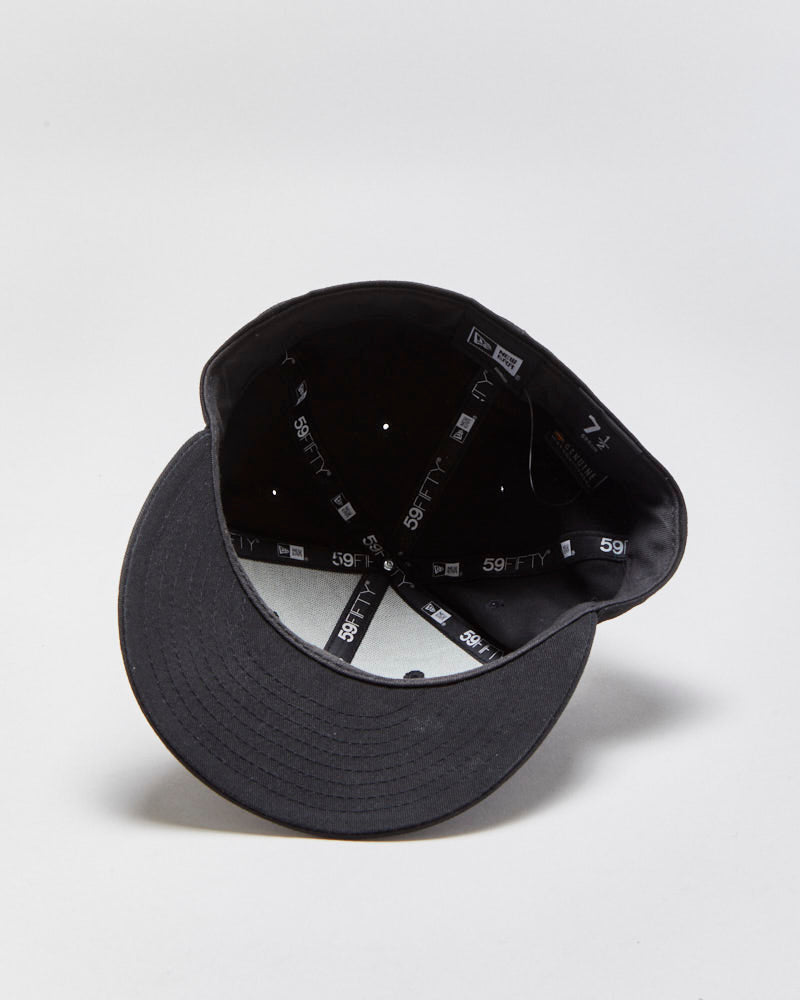 Vintage Harley Davidson New Era 59 Fifty Classic Badge Fitted Baseball Cap - 7 1/2