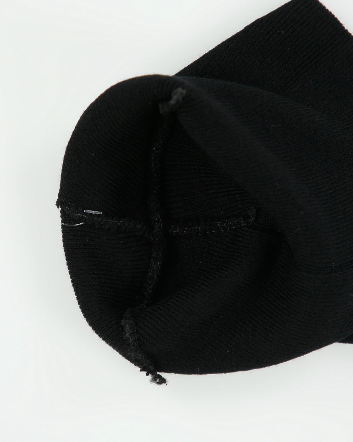 Vintage Y2K 00s Hand Painted Skull &amp; X Bones Knit Skullcap Beanie - OS