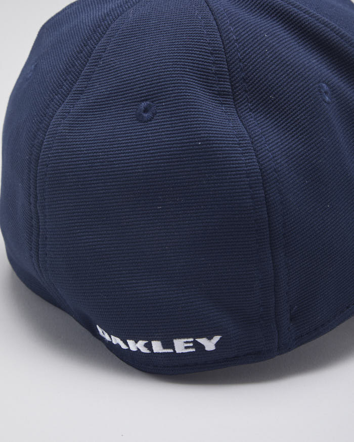 00s Oakley Cap
