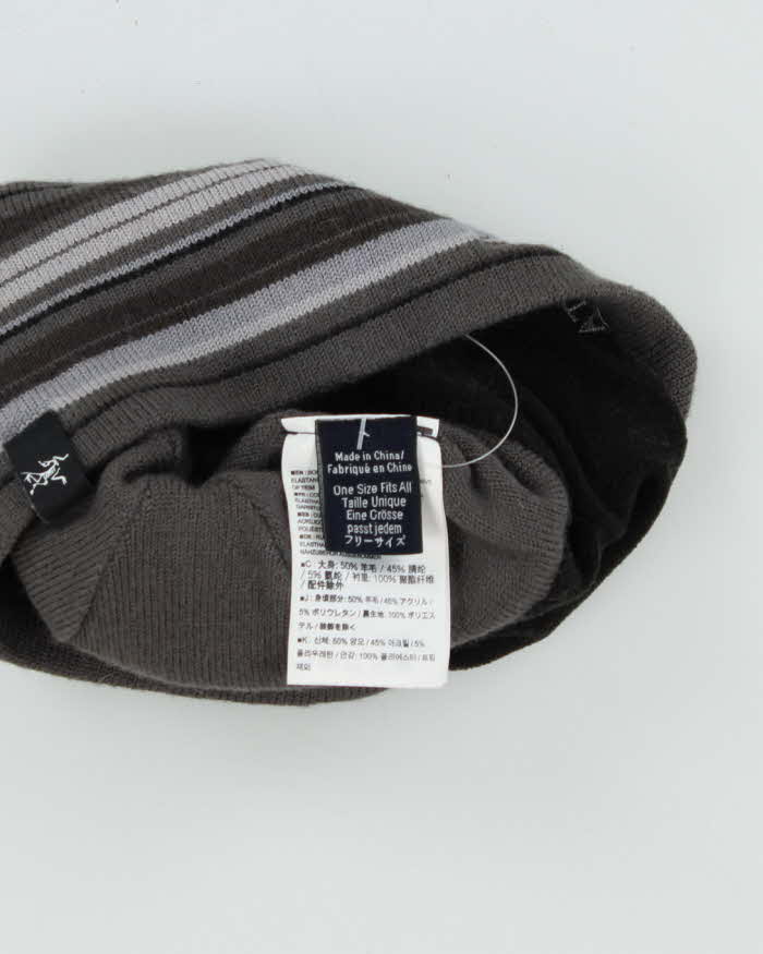 Vintage Arc'teryx Wool Blend Striped Skull Cap Beanie - OS