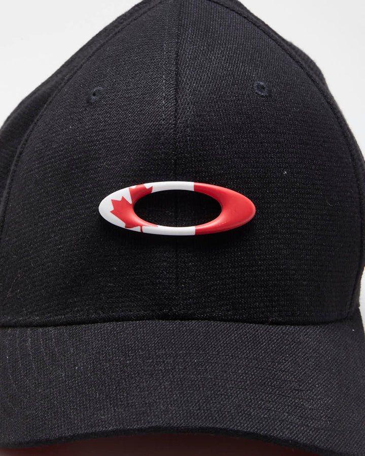 Vintage Oakley Canada FlexFit Baseball Cap - L/XL