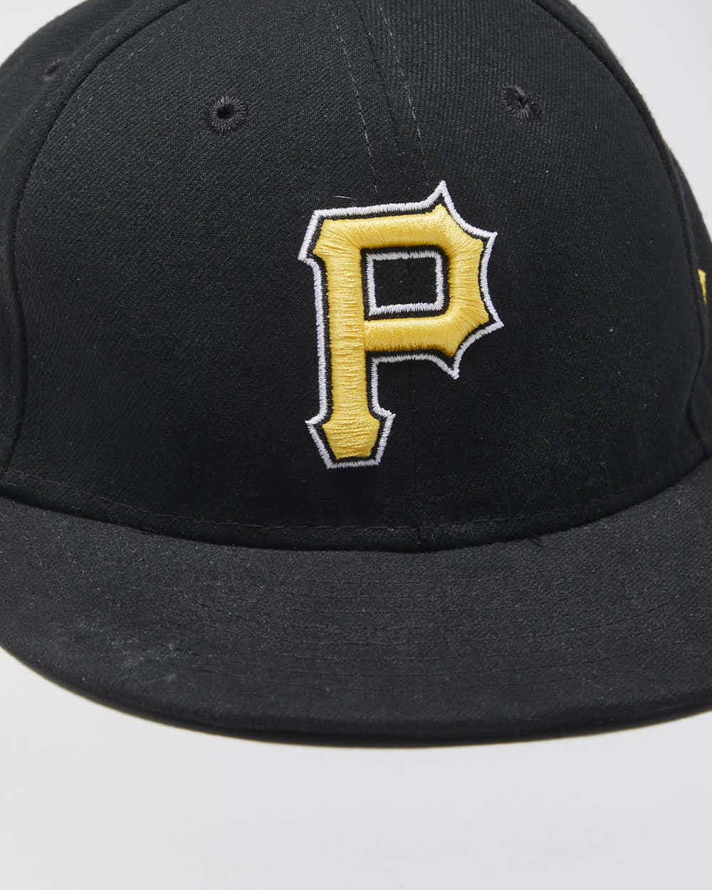 Vintage New Era 59Fifty Pittsburgh Pirates MLB Made In USA Fitted Baseball Cap - 7 1/4