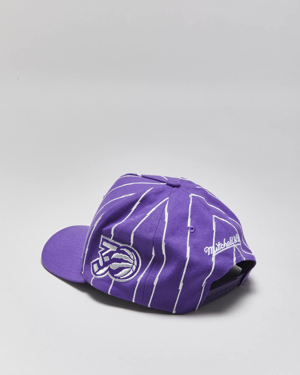 Mitchell &amp; Ness Toronto Raptors Coors Light NBA Striped Snapback - OS