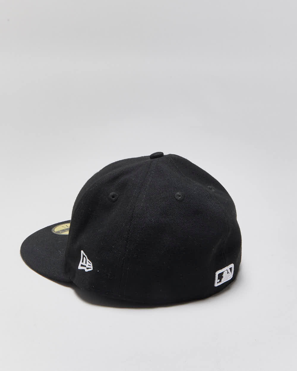 Vintage New Era 59Fifty New York Yankees MLB Fitted Baseball Cap - 7 3/8