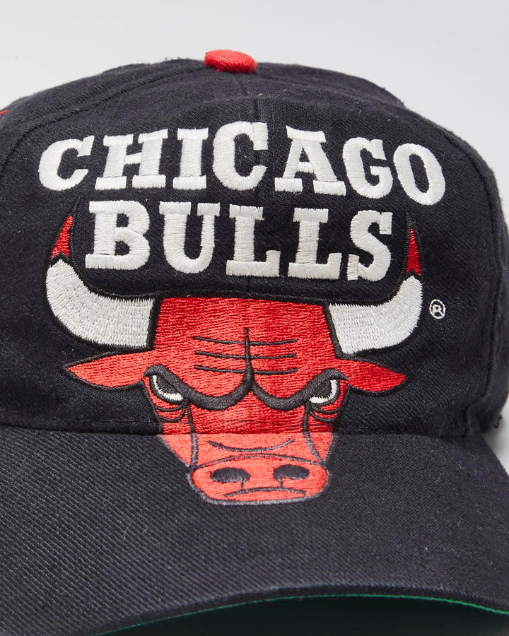 Vintage 1990s Chicago Bulls Official NBA Wool Blend Snapback - OS