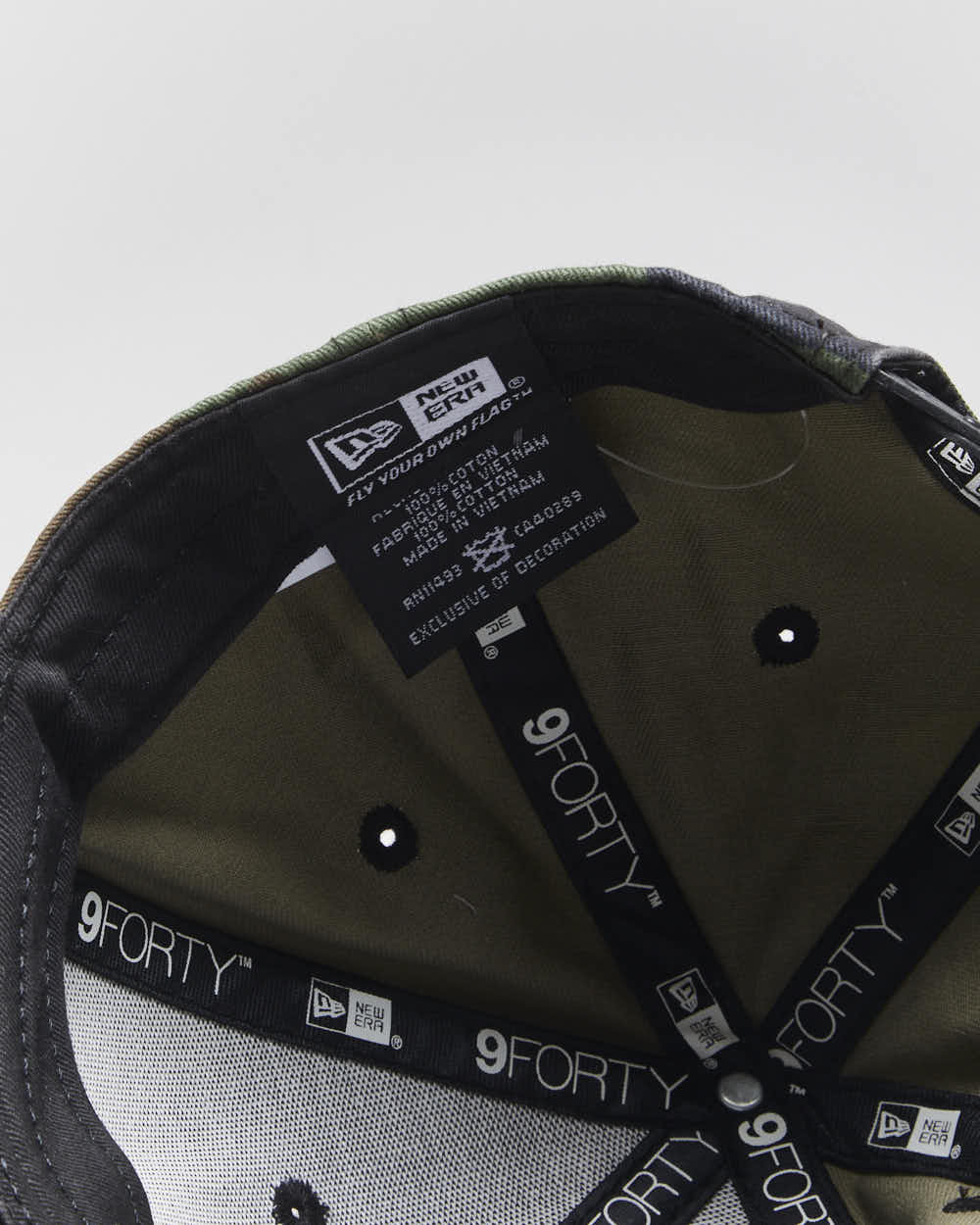 Vintage New Era 9Forty Toronto Maple Leafs NHL Woodland Camo Snapback - OS