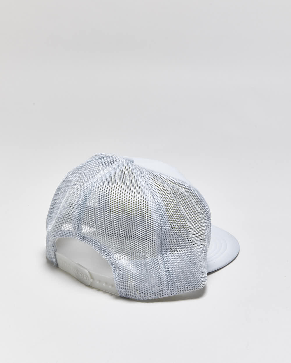 DS Vintage 1980s Carrefour St - Cesaire Flat Brim Trucker Hat - OS