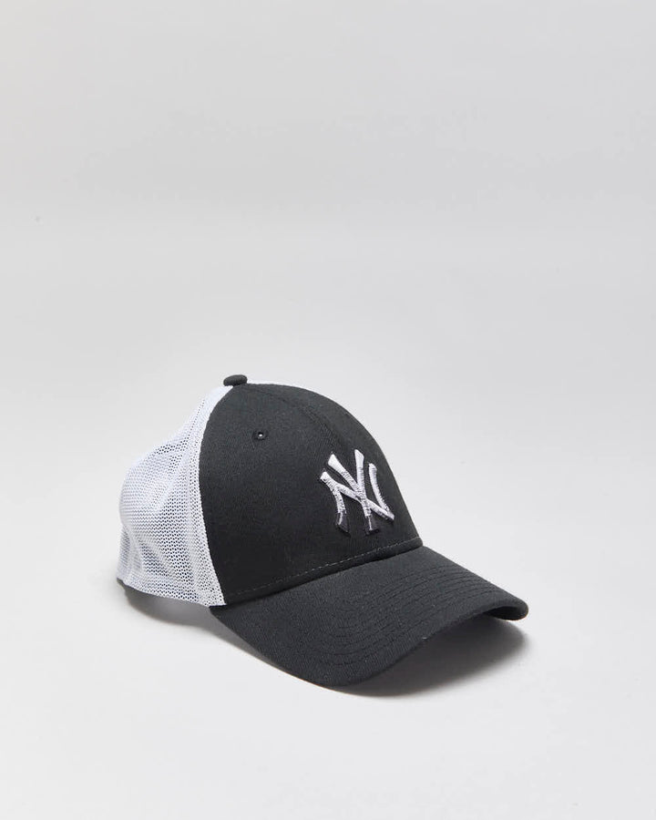 Vintage Y2K 00s New Era 39 Thirty New York Yankees MLB Trucker Hat - M/L