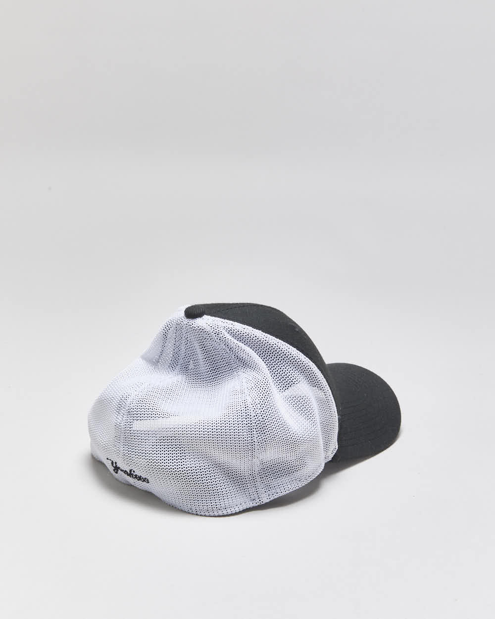Vintage Y2K 00s New Era 39 Thirty New York Yankees MLB Trucker Hat - M/L