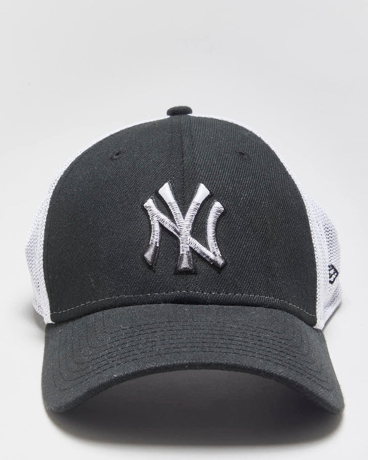 Vintage Y2K 00s New Era 39 Thirty New York Yankees MLB Trucker Hat - M/L