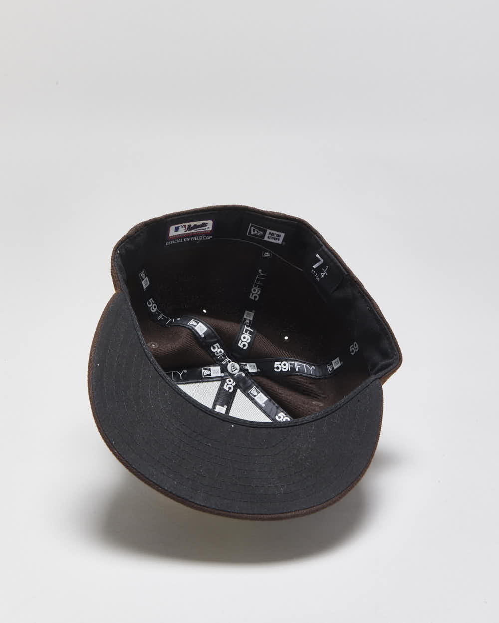 Vintage New Era 59 Fifty San Diego Padres MLB Official On-Field Fitted Baseball Cap - 7 1/4