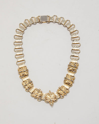 Vintage Detailed Shield Chocker