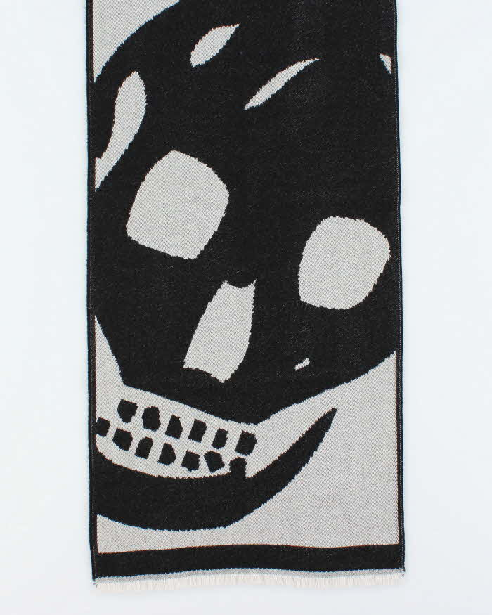 Vintage Y2K 00s Alexander Mcqueen Wool Skull Scarf