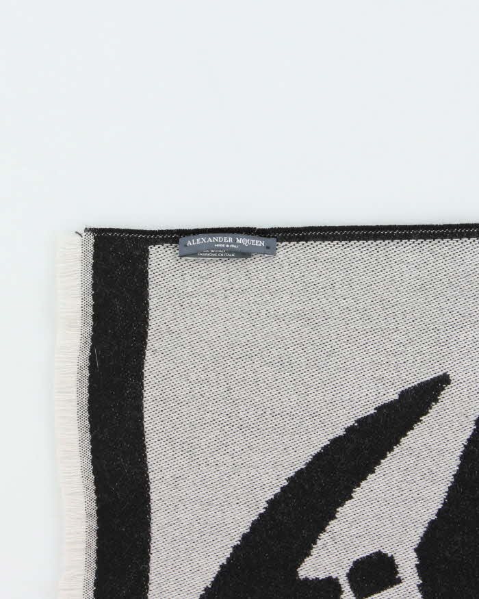 Vintage Y2K 00s Alexander Mcqueen Wool Skull Scarf