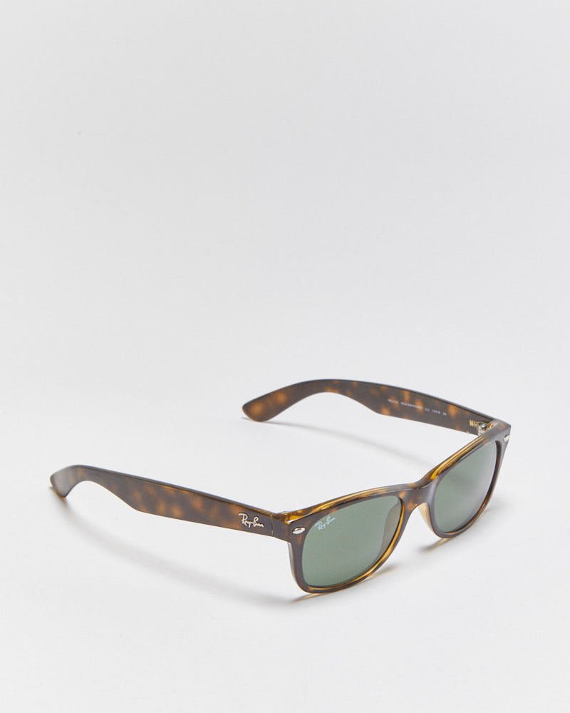 Vintage Ray-Ban New Wayfarer Tortoise Shell Sunglasses