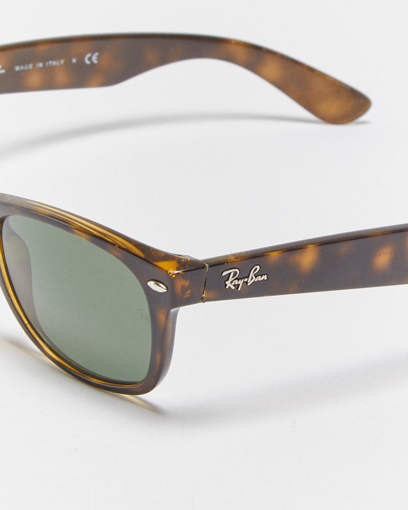 Vintage Ray-Ban New Wayfarer Tortoise Shell Sunglasses