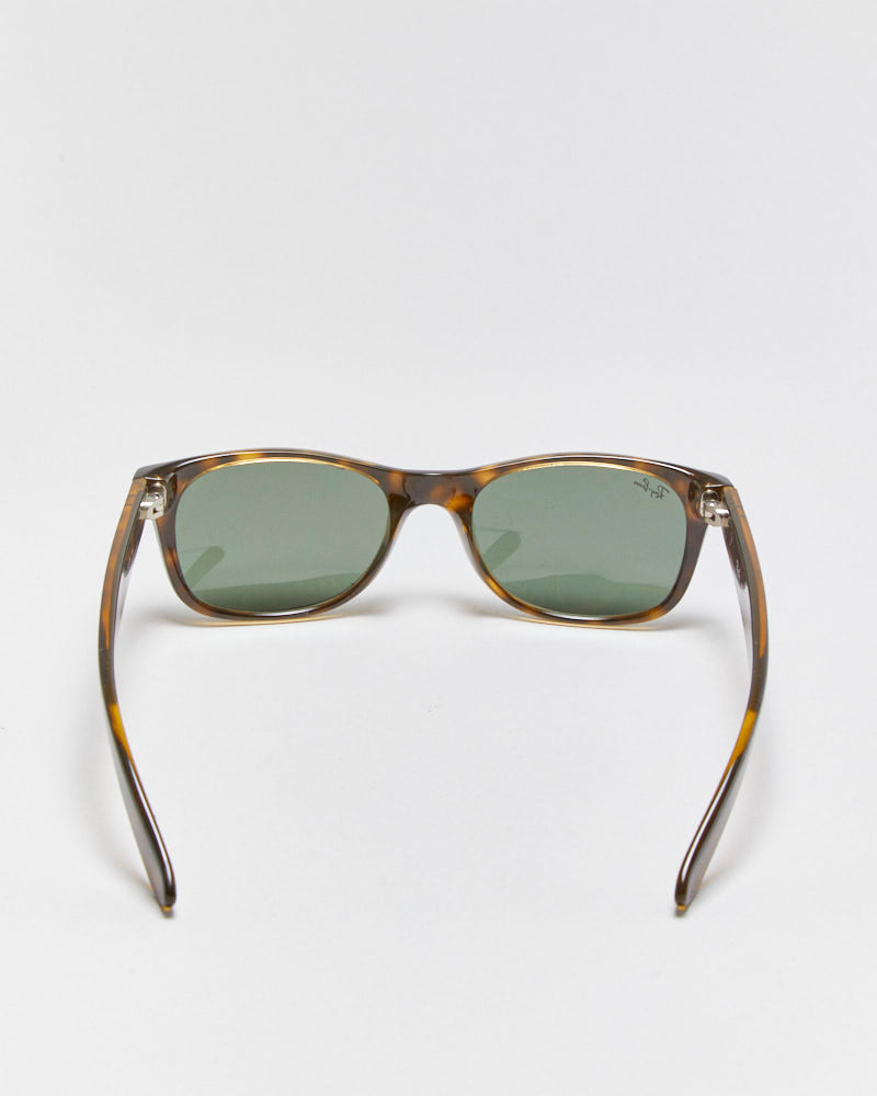 Vintage Ray-Ban New Wayfarer Tortoise Shell Sunglasses