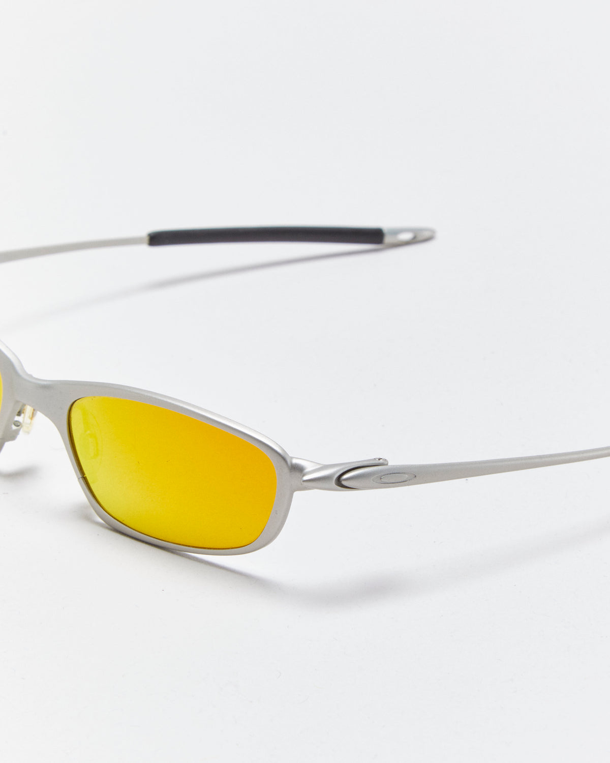 Vintage Oakley 05 11-363 Matte Silver Polarized Sunglasses