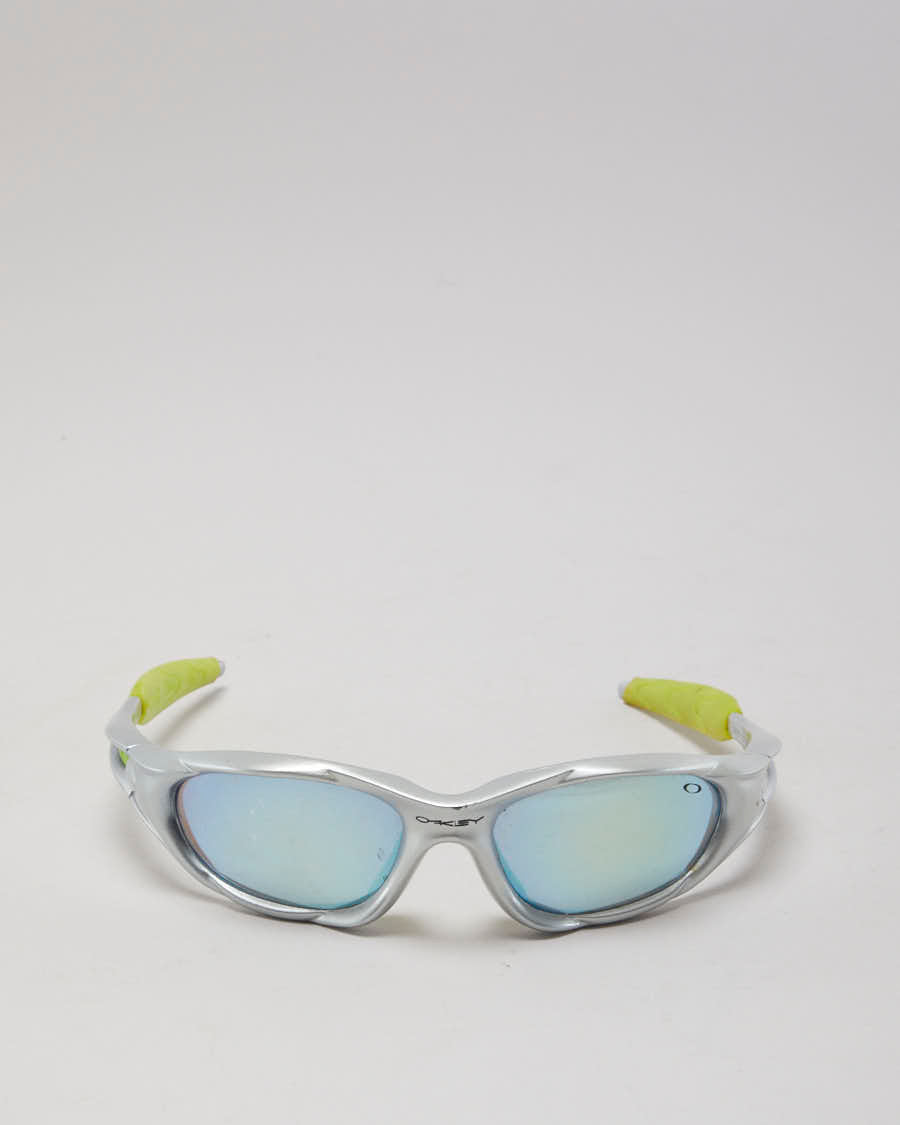 Y2K 00s Oakley Silver Sunglasses - O/S