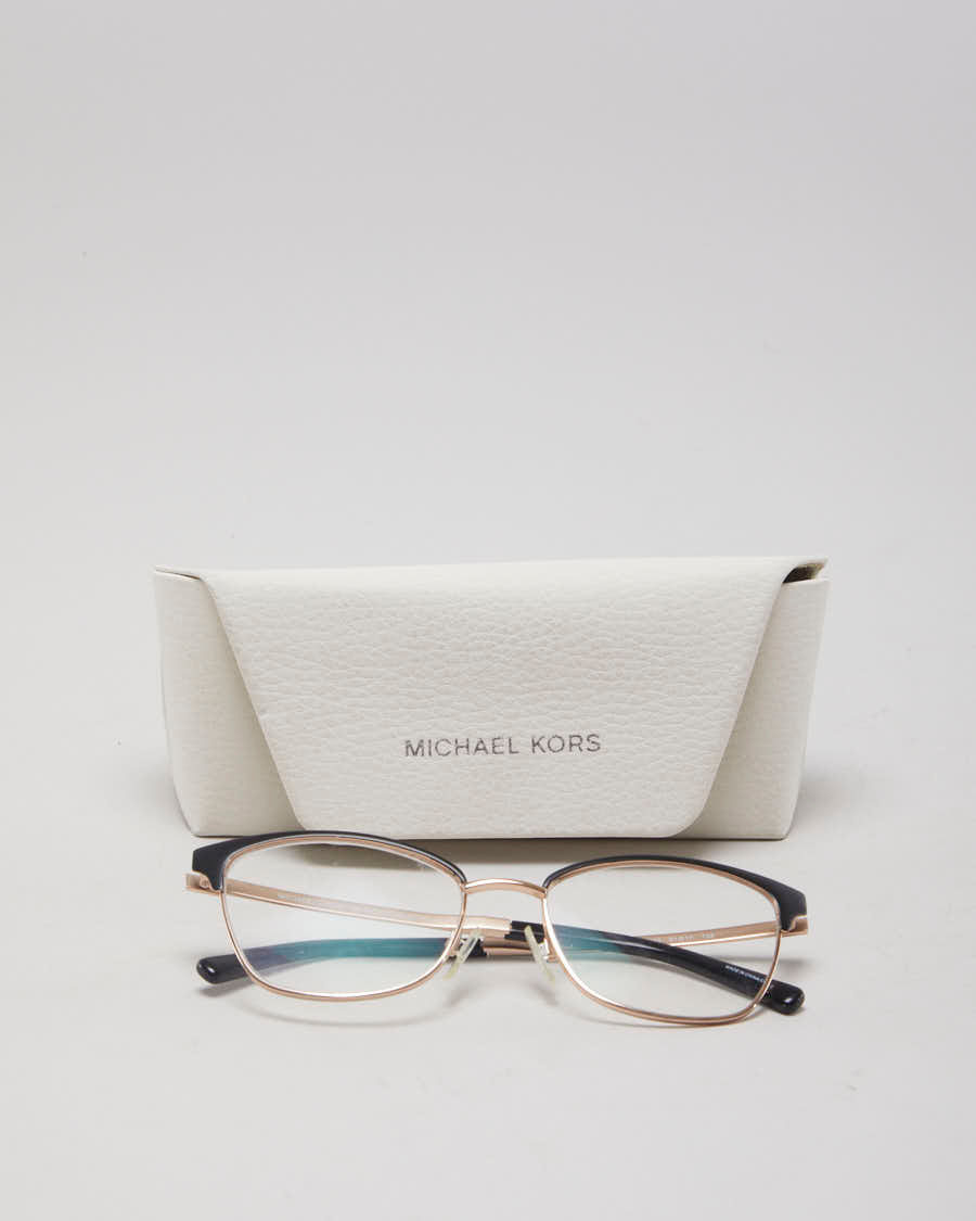 Michael sales kors readers