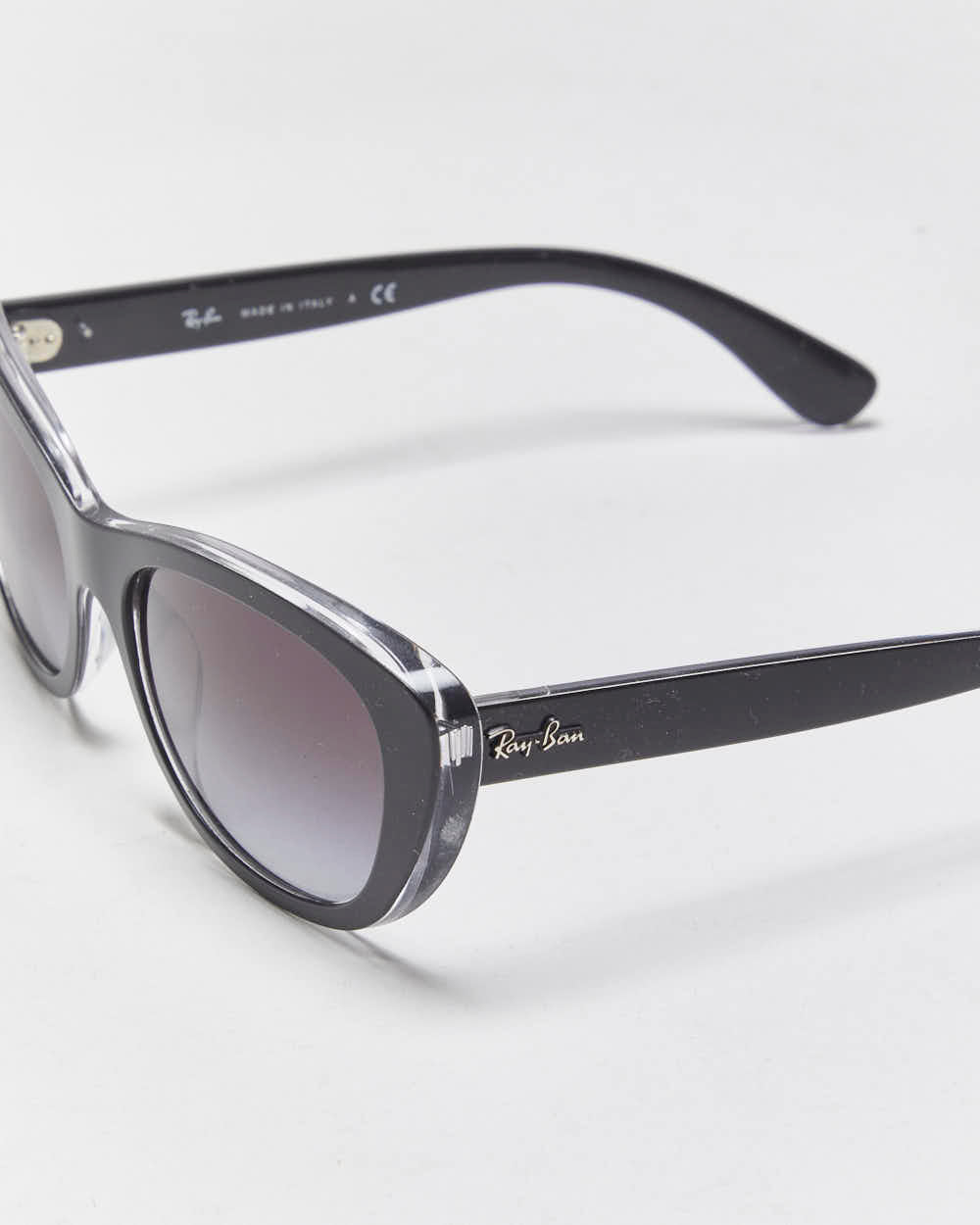 Vintage 2000s Ray-Ban Cat Eye Sunglasses