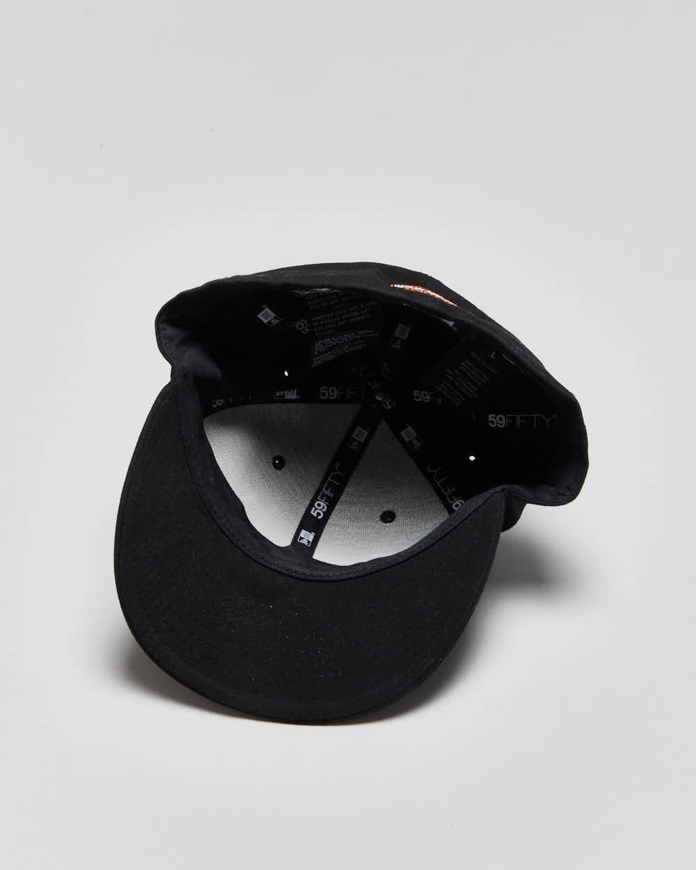 Vintage Black Harley Davidson New Era Fitted Cap -  L