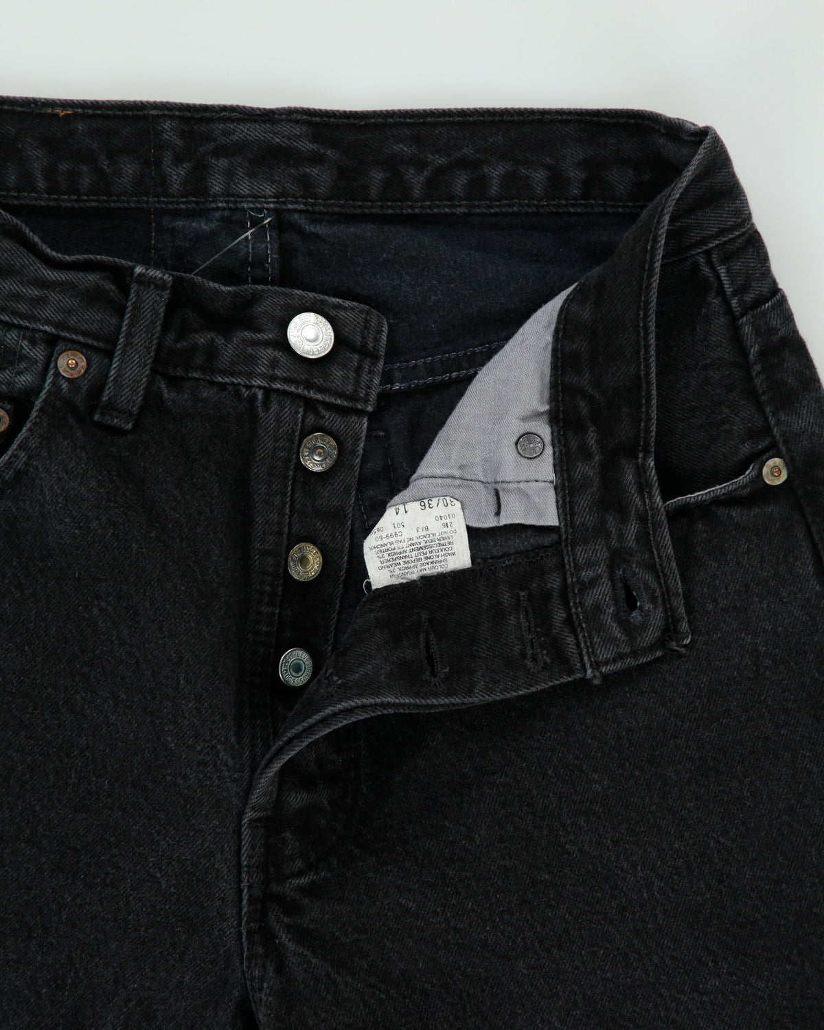 Vintage 1989 Levi's 501 Made In Canada Jeans - W27 L35